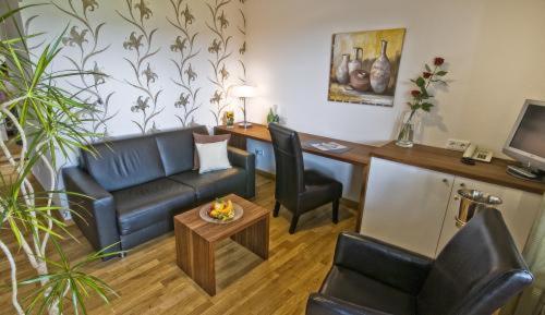 Hotel Am Rosenberg Bad Driburg Buitenkant foto